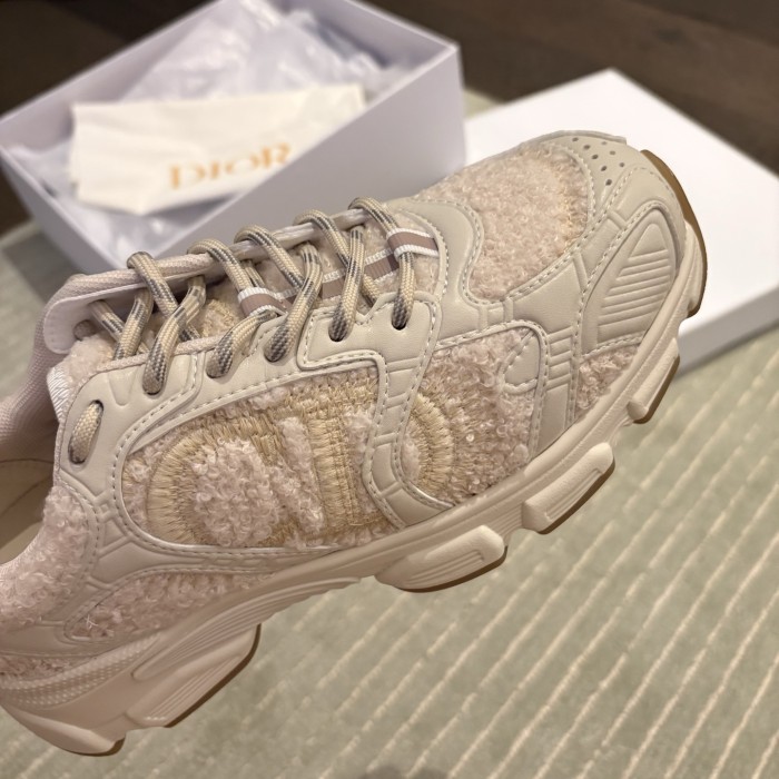 CHRONO SNEAKER (Female)35-41=