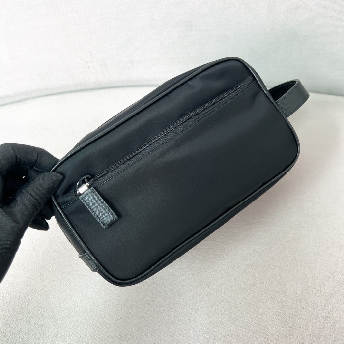 Re-Nylon and Saffiano Leather Travel Pouch“22*12.5*11CM”-085=