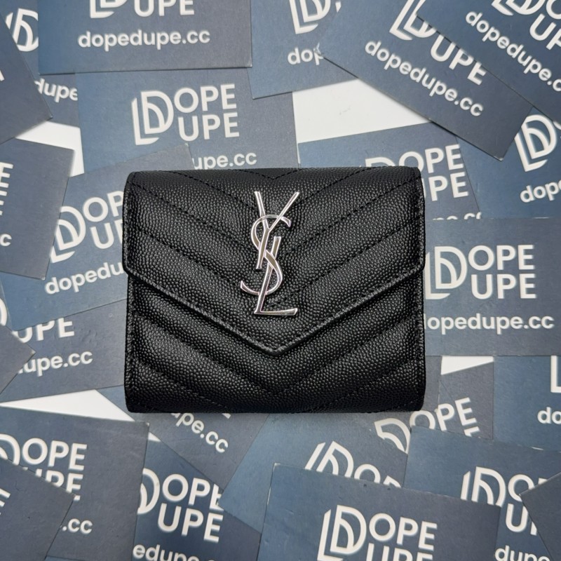 CASSANDRE MATELASSé Compact Tri Fold Wallet in Grain de Poudre Leather“12.5*10*2.5CM”-003
