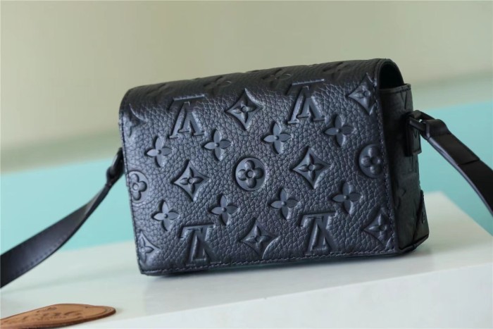 PM Steamer Crossbody Bag “18*11*6.5CM” 045