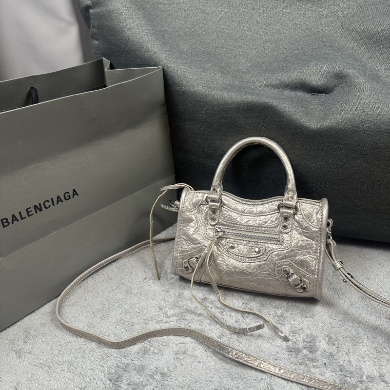Le City Nano Handbag“19*12*5CM”-056=