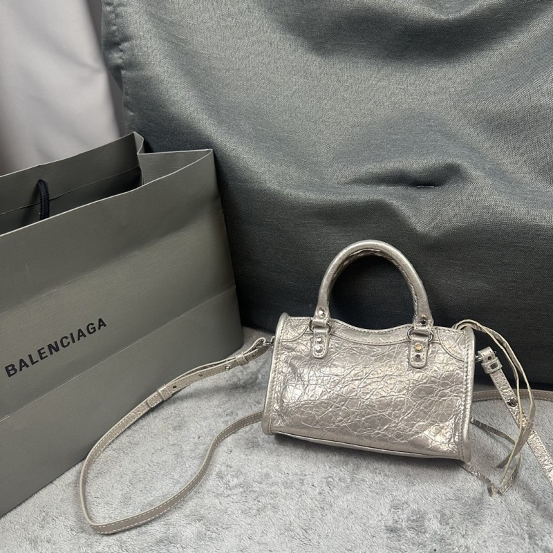 Le City Nano Handbag“19*12*5CM”-056=
