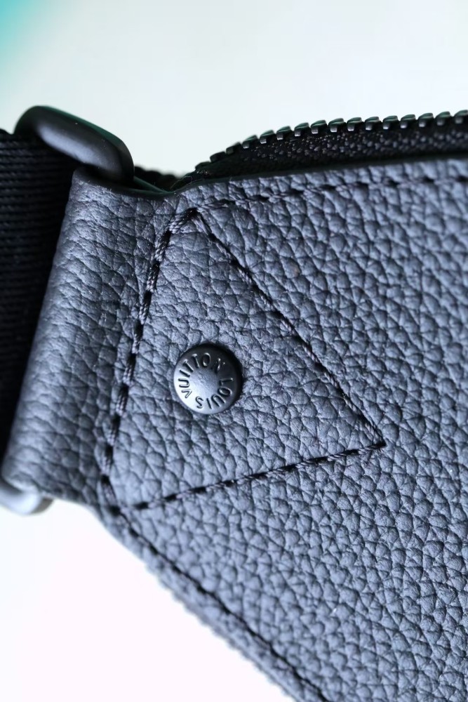 Avenue Crossbody Bag “31*20*7CM” 094