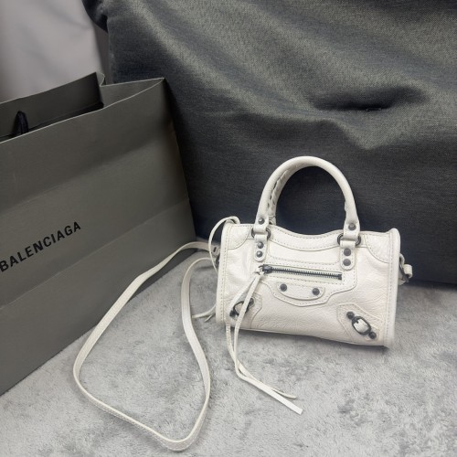 Le City Nano Handbag“19*12*5CM”-056=