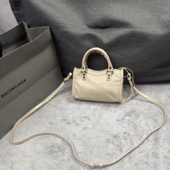 Le City Nano Handbag“19*12*5CM”-056=