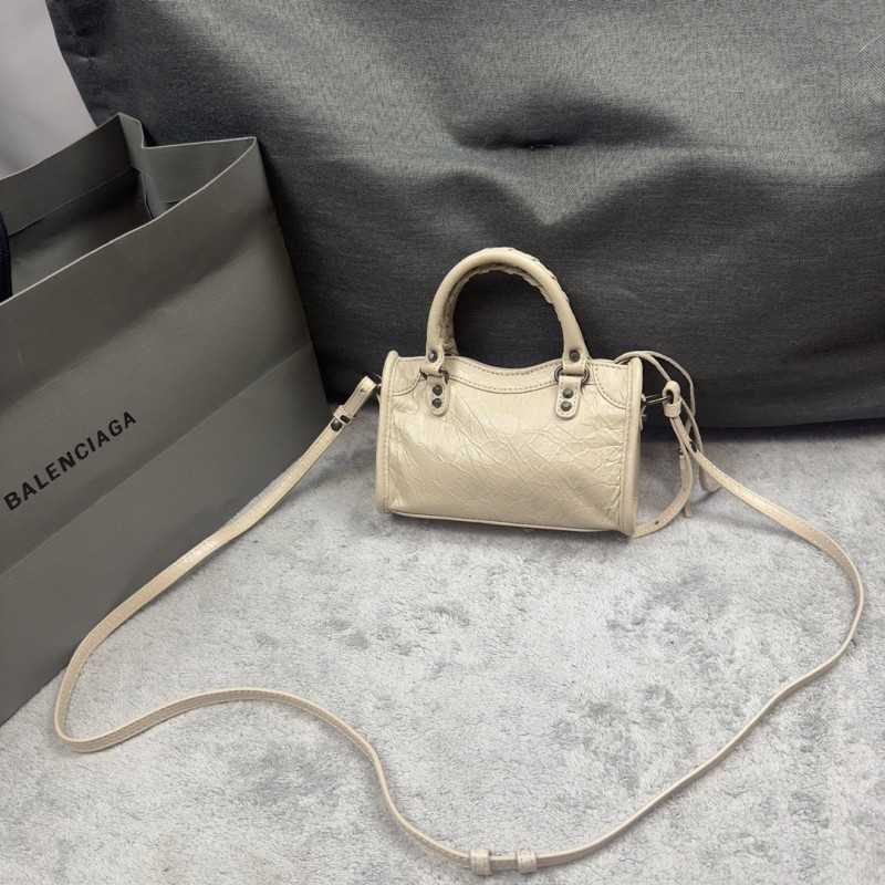 Le City Nano Handbag“19*12*5CM”-056=
