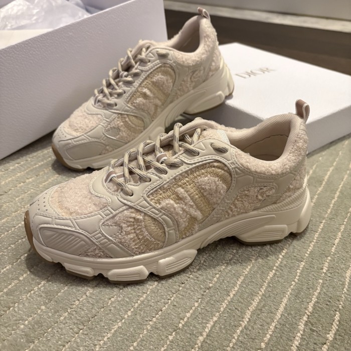 CHRONO SNEAKER (Female)35-41=