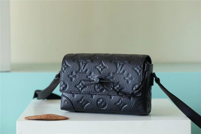 PM Steamer Crossbody Bag “18*11*6.5CM” 045