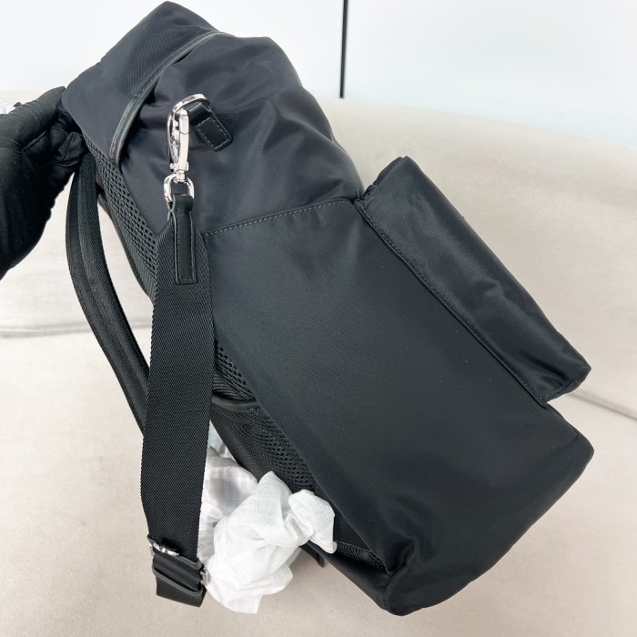 Re-Nylon Backpack“42*38*18CM”-0821=