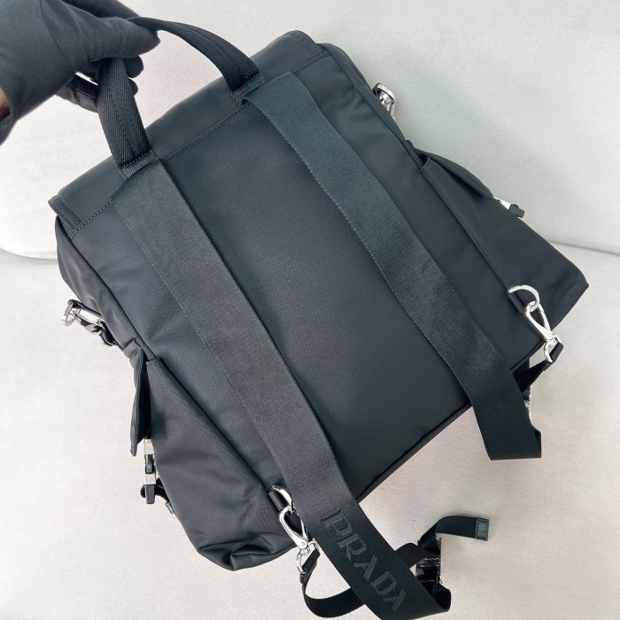 Explore Re-Nylon and leather backpack“39*37*20CM”-0811=