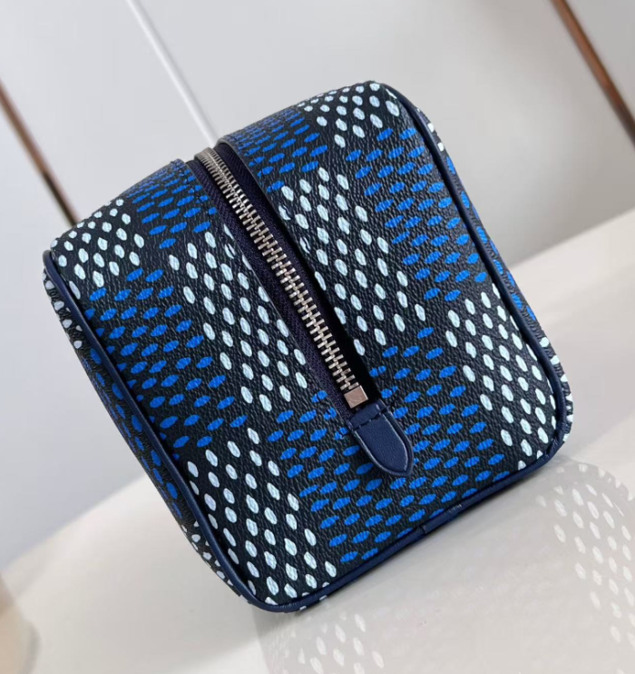 Dopp Kit Locker “22*12*12CM” 053