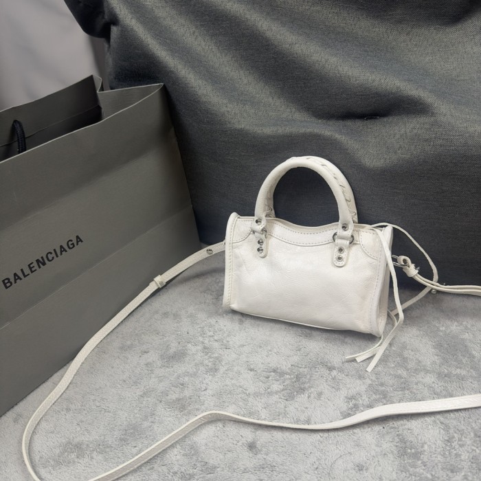 Le City Nano Handbag“19*12*5CM”-056=