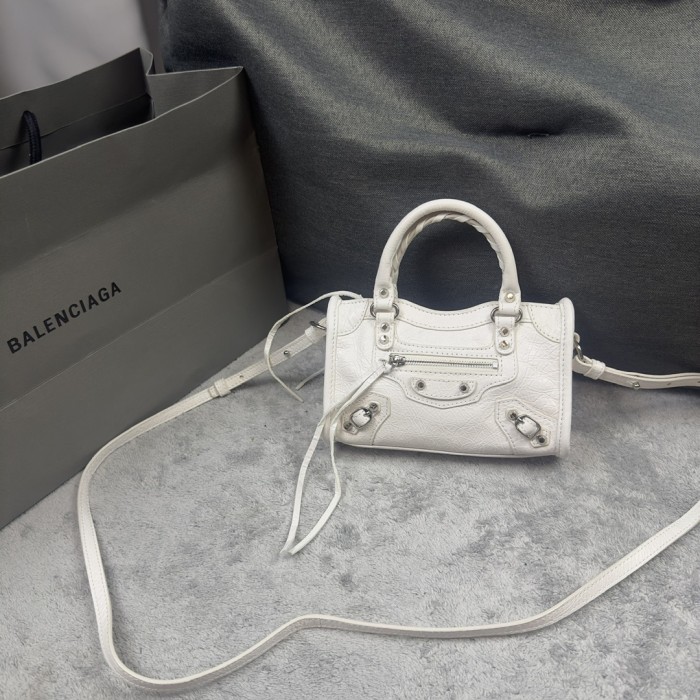 Le City Nano Handbag“19*12*5CM”-056=