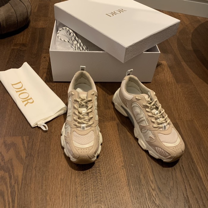 CHRONO SNEAKER (Female)35-41=