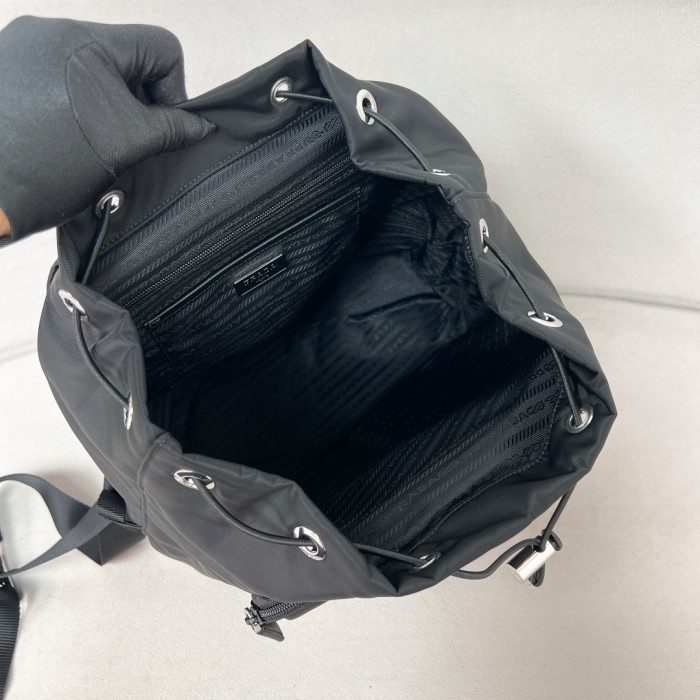 Re-Nylon And Saffiano Leather Backpack“28*25*12CM”-089=