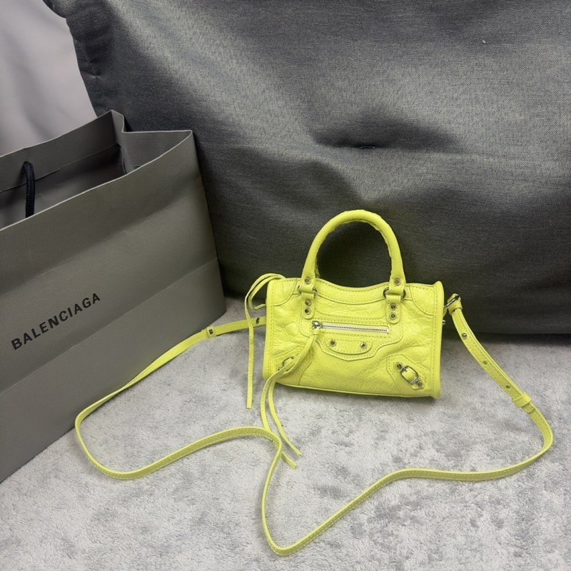 Le City Nano Handbag“19*12*5CM”-056=