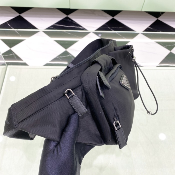 Re-Nylon Belt Bag“15*15*6CM”-085=