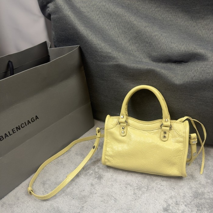 Le City Nano Handbag“19*12*5CM”-056=