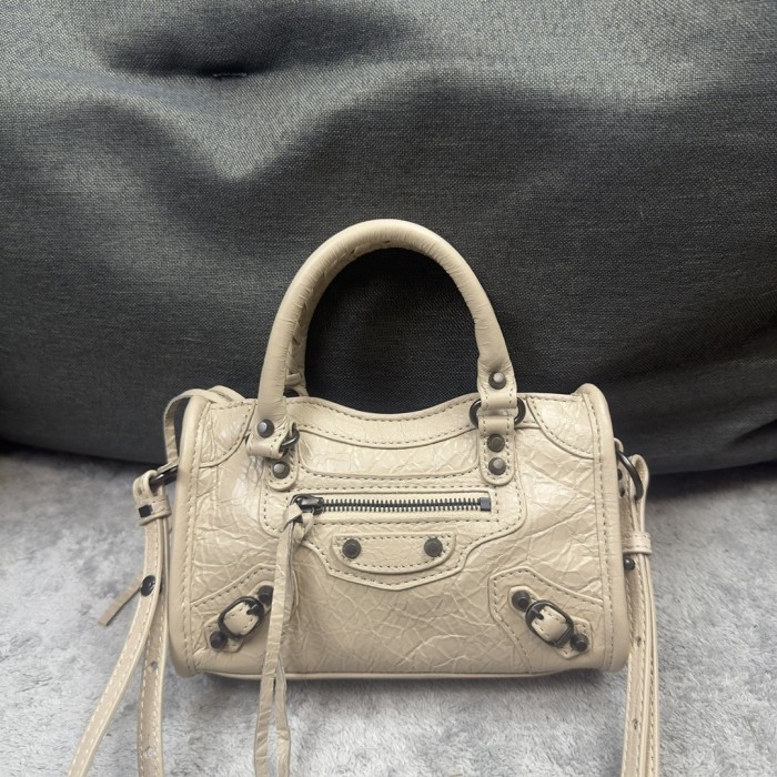 Le City Nano Handbag“19*12*5CM”-056=