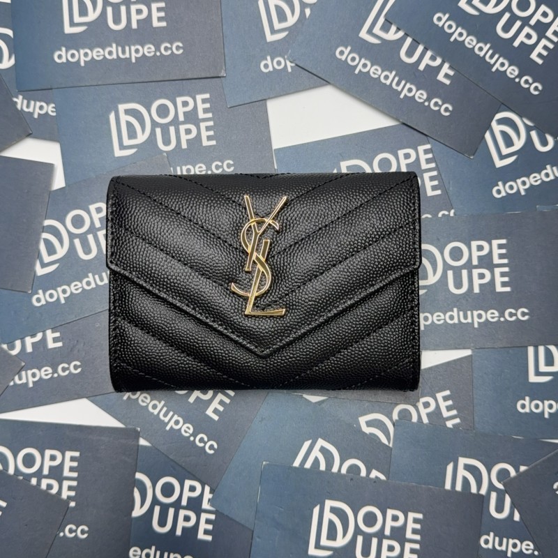 CASSANDRE MATELASSé Compact Tri Fold Wallet in Grain de Poudre Leather“12.5*10*2.5CM”-003