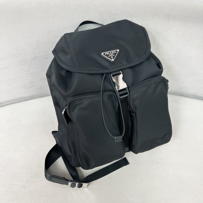 Re-Nylon And Saffiano Leather Backpack“28*25*12CM”-089=