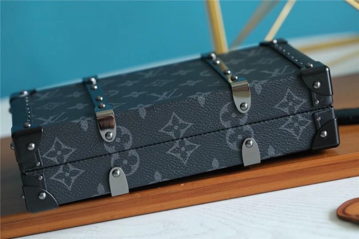 Neo Wallet Trunk Crossbody  Bag “23.5*13.3*6.5CM” 055