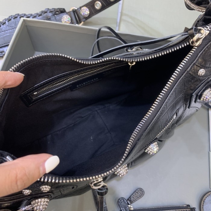 Le Cagole Shoulder Bag Large“33*16*8CM”-088=