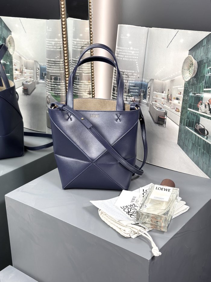 Mini Puzzle Fold tote in shiny calfskin“20*16.5*9.5CM”-085=