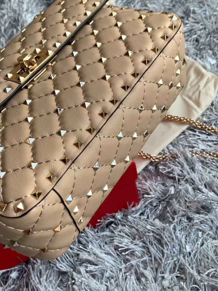 Garavani Rockstud Spike“24*16*8CM”-087=