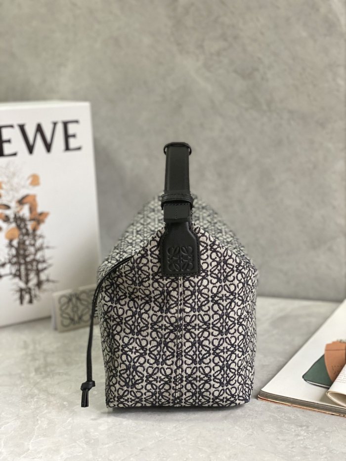 Cubi Anagram Tote Bag“25*21*16.5CM”-086=