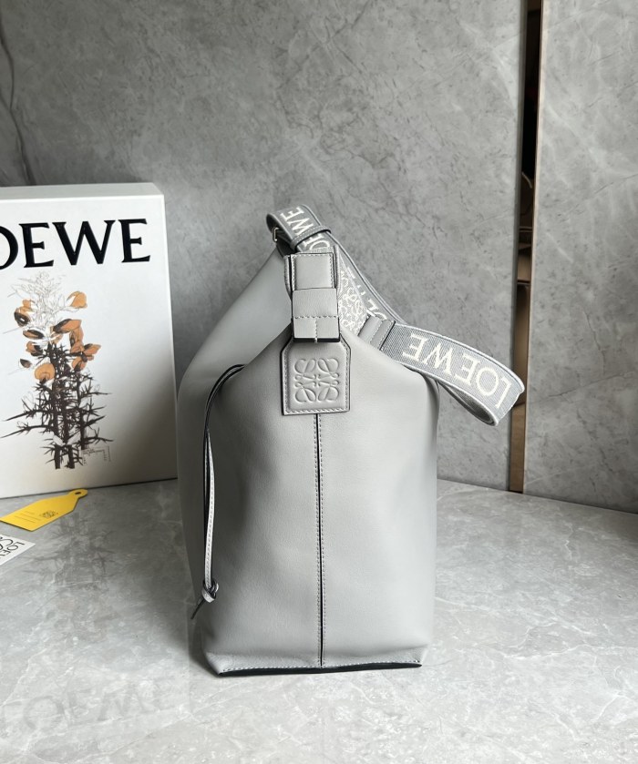 Cubi crossbody bag in supple smooth calfskin and jacquard“44*30*18CM”-068=