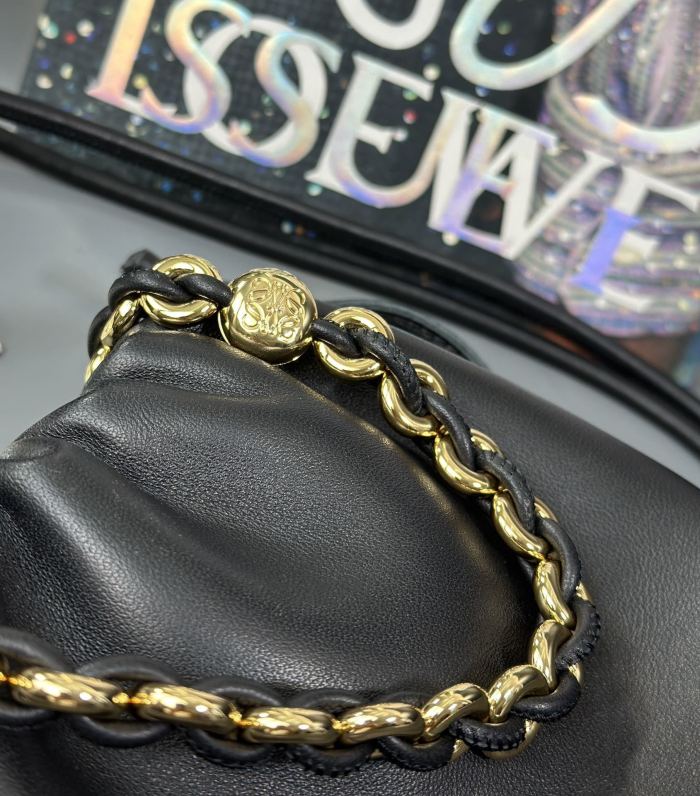 Mini Flamenco purse in mellow nappa lambskin“23*17*5.5CM”-056=