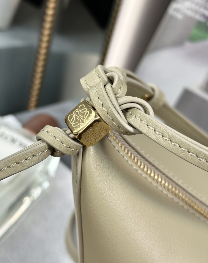 Mini Hammock hobo in classic calfskin“28*17*9.5CM”-006=