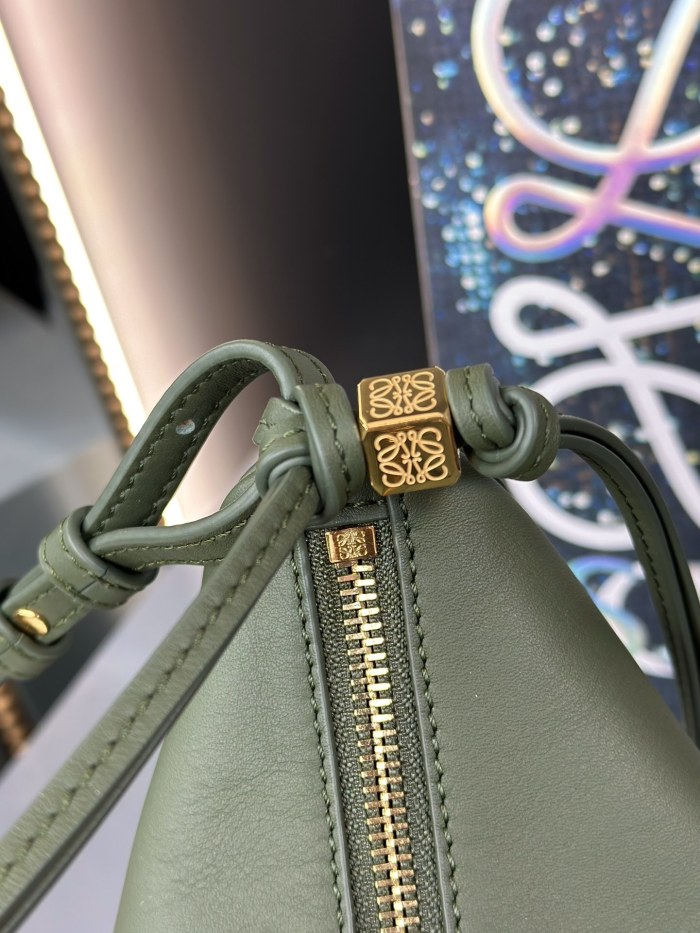 Mini Hammock hobo in classic calfskin“28*17*9.5CM”-006=