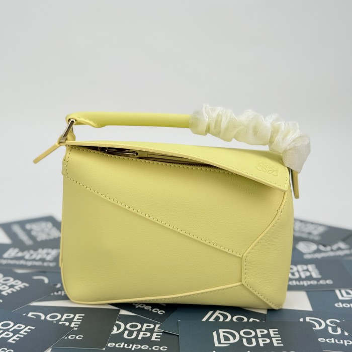 Puzzle Edge Bag In Soft Grained Calfskin“18*12.5*8CM”-035