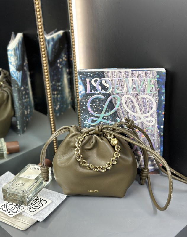 Mini Flamenco purse in mellow nappa lambskin“23*17*5.5CM”-056=
