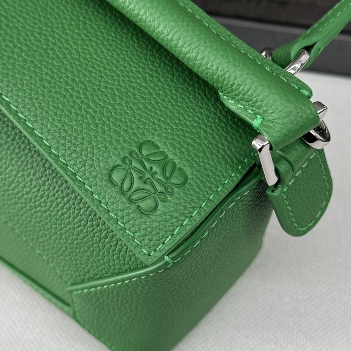 Puzzle Edge Bag In Soft Grained Calfskin“18*12.5*8CM”-035=