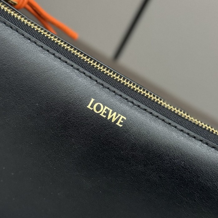Knot T Pouch In Shiny Nappa Calfskin“22.5*15.5*5.5CM”-063=