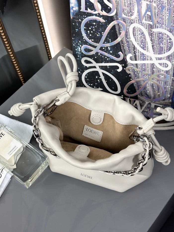 Mini Flamenco purse in mellow nappa lambskin“23*17*5.5CM”-056=