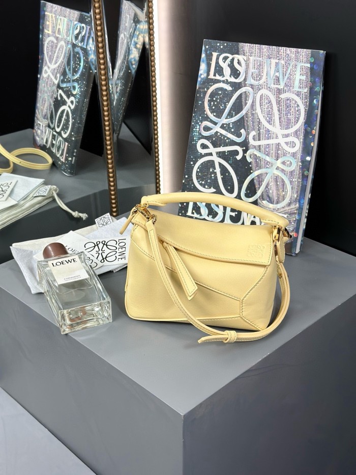 Mini Puzzle Bag in classic calfskin“18*12.5*8CM”-056=
