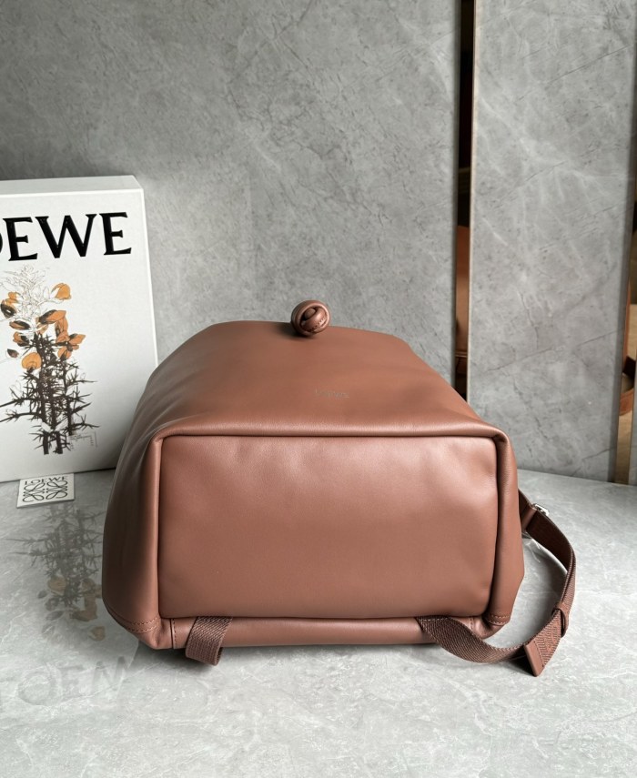 Flamenco backpack in shiny supple calfskin“40*36*16CM”-0031=