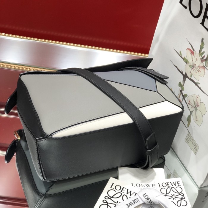 Small Puzzle bag in classic calfskin“24*14*11CM”-066=