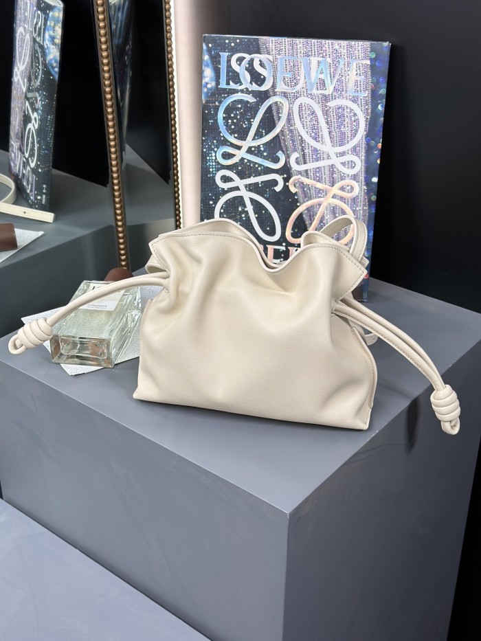 Mini Flamenco clutch in nappa calfskin“22.5*18*9CM”-006=
