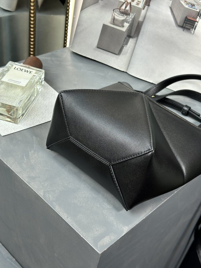 Mini Puzzle Fold tote in shiny calfskin“20*16.5*9.5CM”-085=