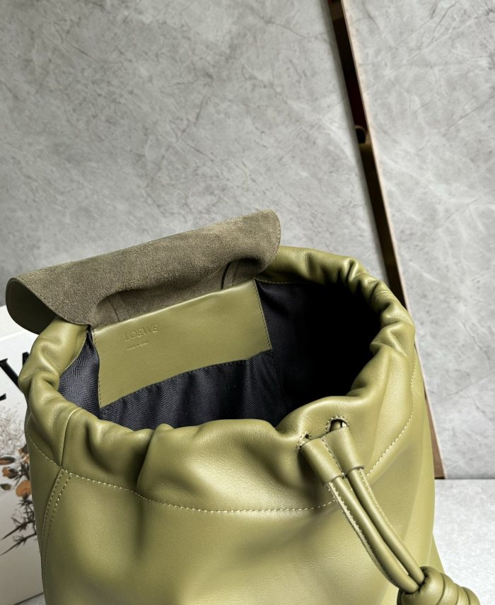Flamenco backpack in shiny supple calfskin“40*36*16CM”-0031=