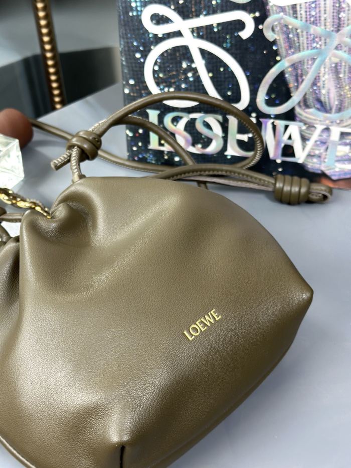 Mini Flamenco purse in mellow nappa lambskin“23*17*5.5CM”-056=