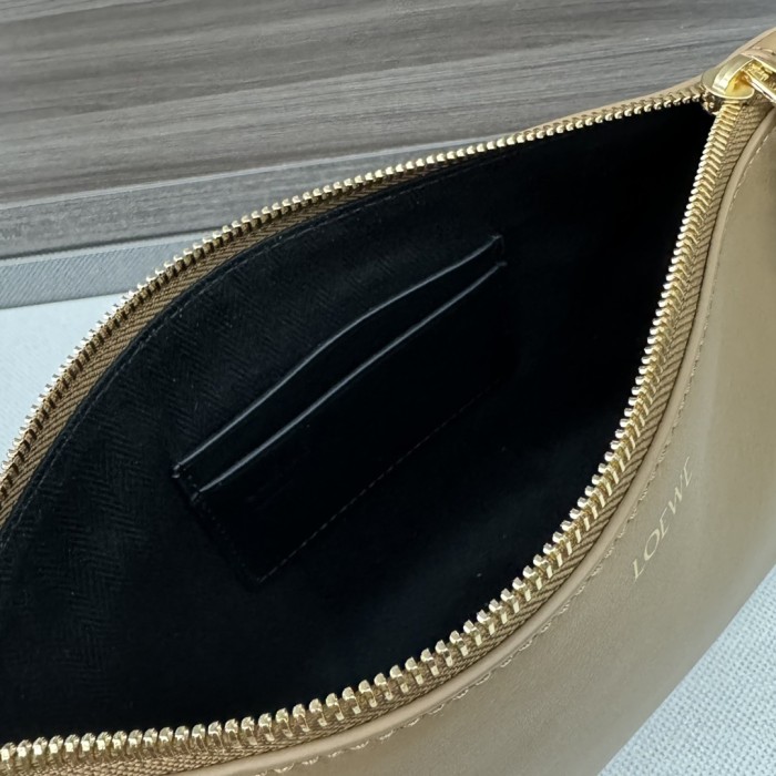Knot T Pouch In Shiny Nappa Calfskin“22.5*15.5*5.5CM”-063=