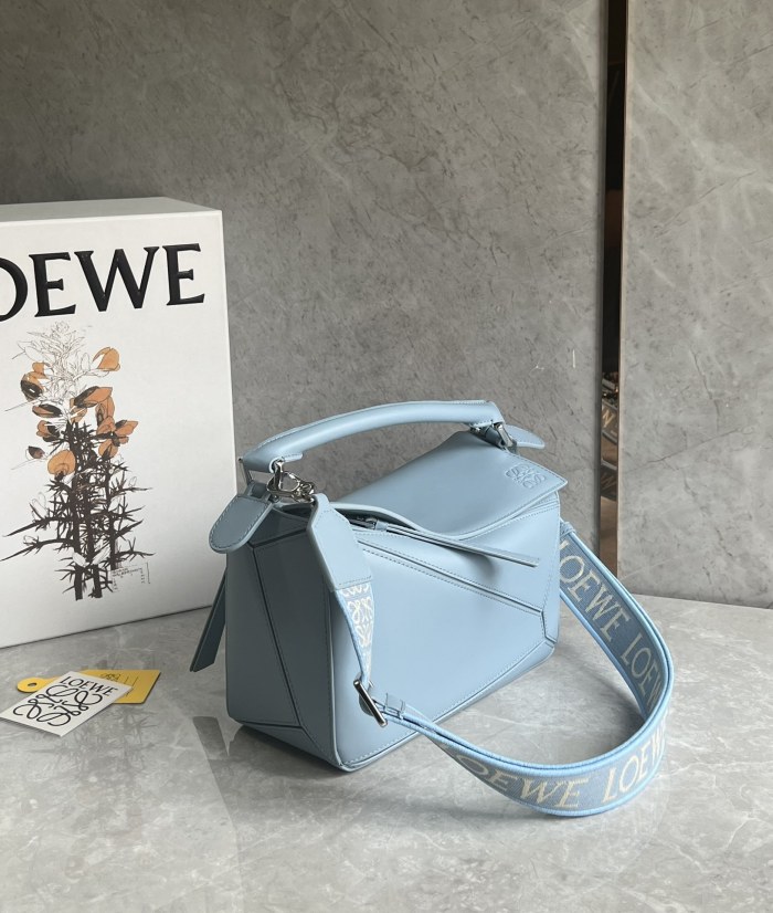 Puzzle Edge Bag In Soft Grained Calfskin“24*16.5*10.5CM”-009=