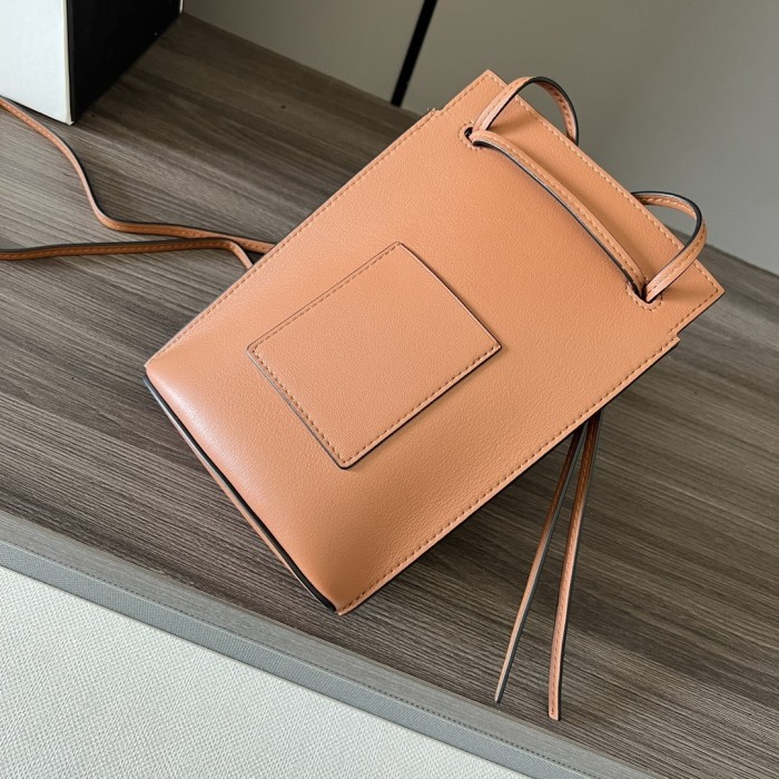 Pebble Dice Pocket In Classic Calfskin“21*15*5CM”-085=