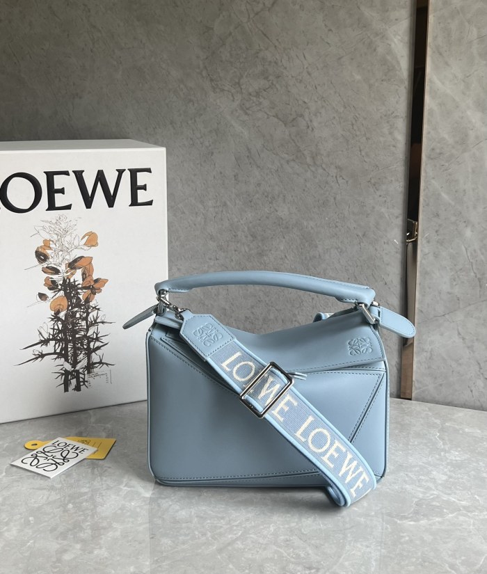 Puzzle Edge Bag In Soft Grained Calfskin“24*16.5*10.5CM”-009=